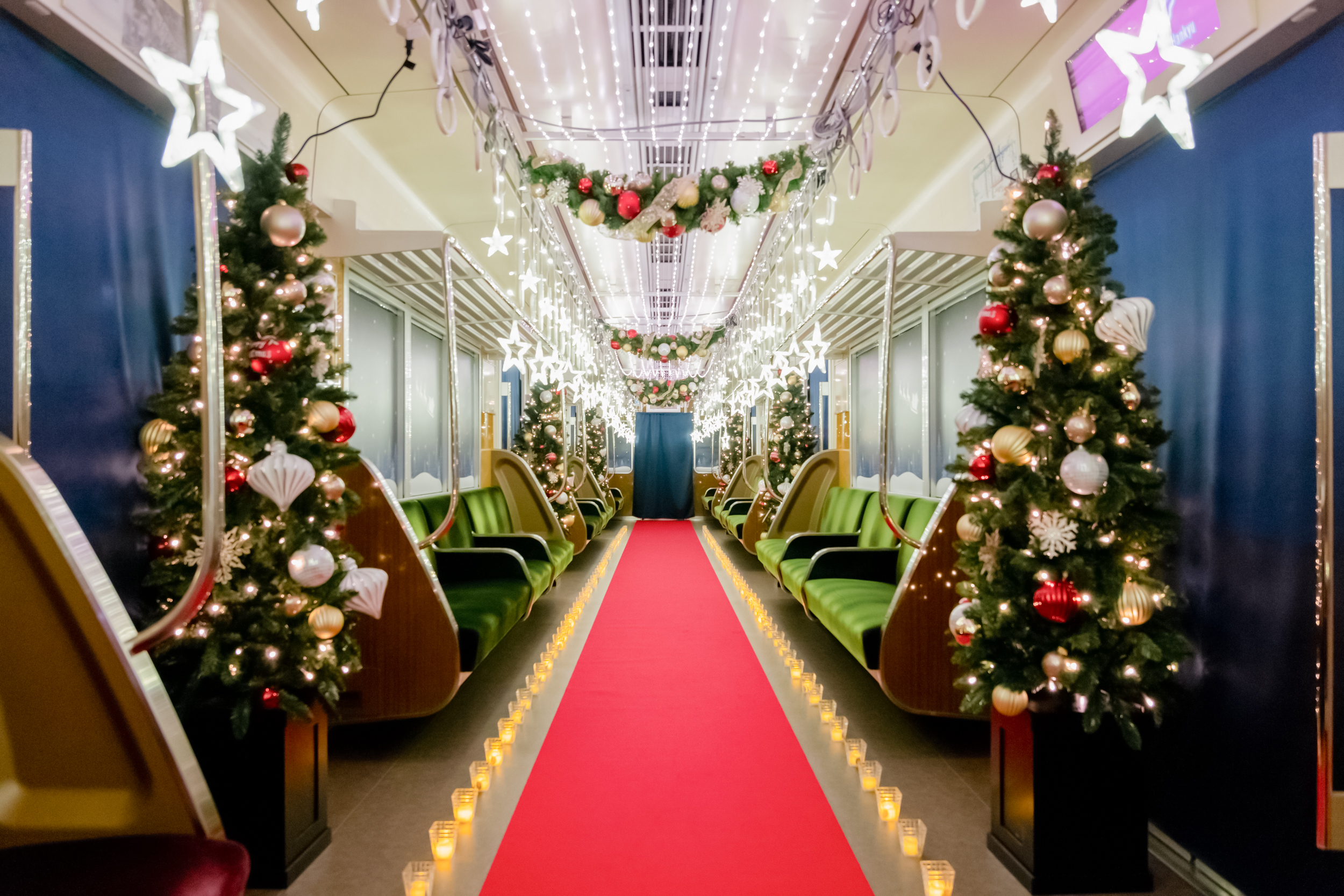 阪急クリスマストレイン 車内装飾